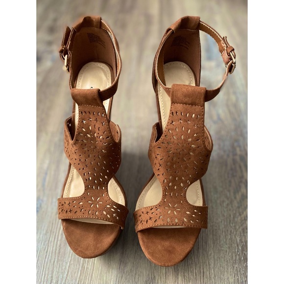 Brown Suede Sheree Wedges - Picture 3 of 7